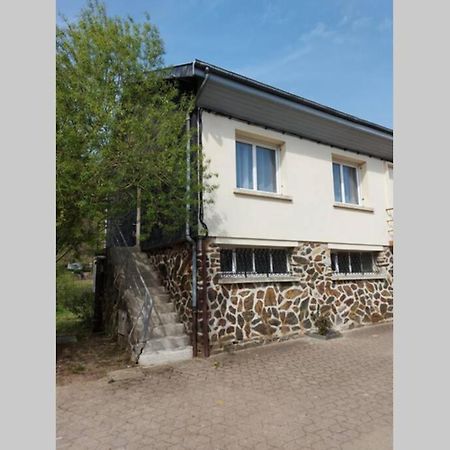 Gite En Bord De Meuse Monthermé المظهر الخارجي الصورة